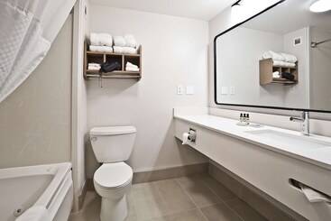 هتل Hawthorn Suites By Wyndham Oakland/alameda