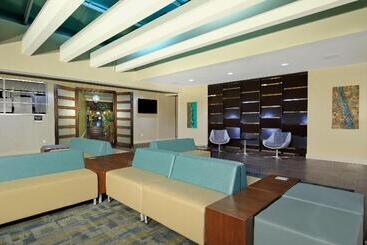 هتل Holiday Inn Metairie New Orleans, An Ihg
