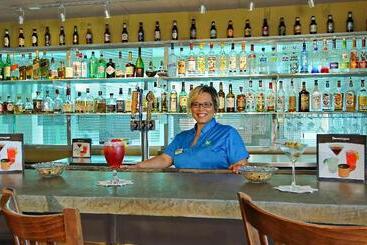 هتل Holiday Inn Metairie New Orleans, An Ihg