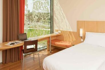 هتل Ibis Heverlee Leuven