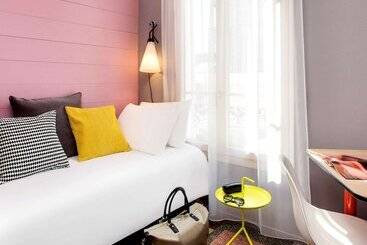 호텔 Ibis Styles Roanne Centre Gare