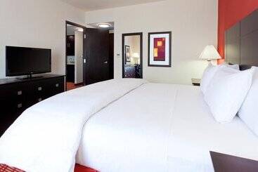 هتل La Quinta By Wyndham San Luis Potosi
