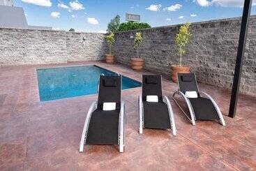 هتل La Quinta By Wyndham San Luis Potosi