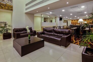 هتل La Quinta By Wyndham San Luis Potosi