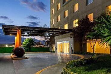 هتل La Quinta By Wyndham San Luis Potosi