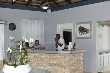 هتل Lifestyle Royal Suites