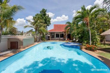 هتل Long Beach Inn
