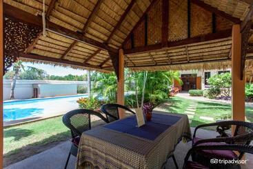 هتل Long Beach Inn