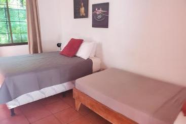 Hotel Mahayana