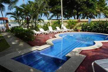 Hotel Mango Mar