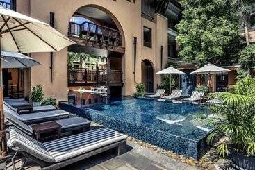 هتل Mercure Samui Chaweng Tana