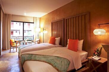هتل Mercure Samui Chaweng Tana