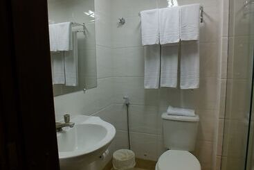 هتل Nacional Inn Curitiba Estação Shopping