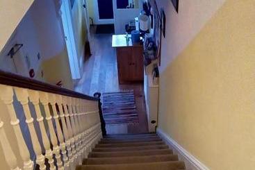 هتل Seamore Guest House
