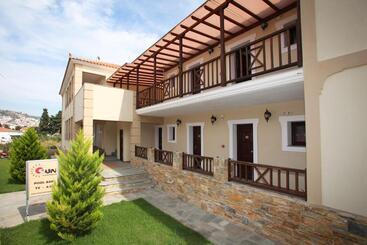 هتل Sun Accommodation