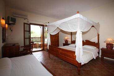 هتل Sun Accommodation