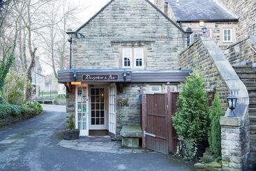 هتل The Manor House