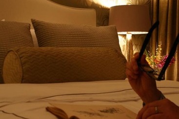 Hotel Veritas