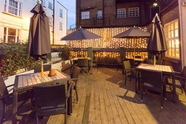 هتل White Hart, Newmarket By Marston's Inns