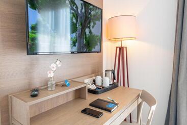 Comfort Aparthotel Cannes Mandelieu
