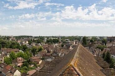 پانسیون Hôtellerie Saint Yves