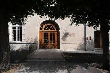 پانسیون Hôtellerie Saint Yves