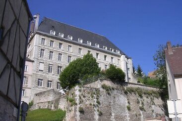 پانسیون Hôtellerie Saint Yves