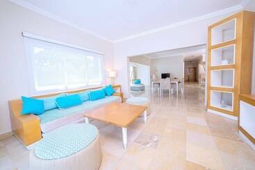 Bavaro Hotel Cortecito
