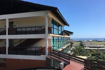Tahiti Airport Motel