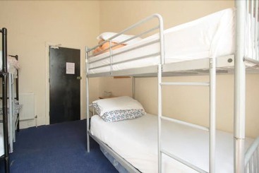 Central Hotel   Hostel
