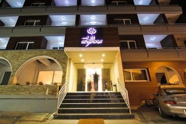 هتل Achilleos City