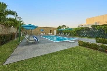 هتل City Express By Marriott Manzanillo