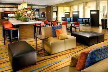 هتل Courtyard By Marriott Tyler