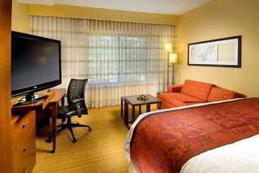 هتل Courtyard By Marriott Tyler