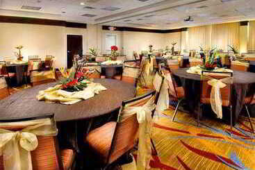 هتل Courtyard By Marriott Tyler