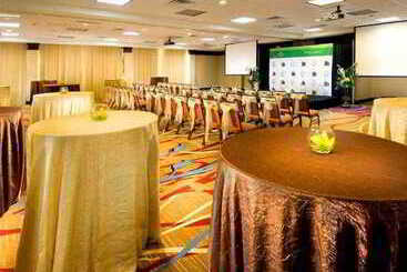 هتل Courtyard By Marriott Tyler