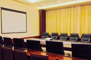 هتل Greentree Inn Beijing Haidian District Xueqing Road Business