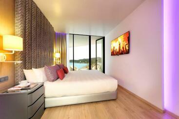 Hard Rock Hotel Ibiza - Playa d'en Bossa