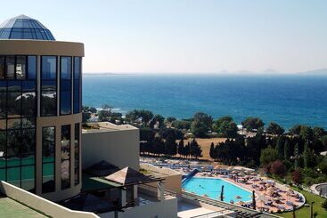 Hotel Kipriotis Panorama  & Suites