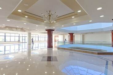 Kipriotis Panorama Hotel & Suites