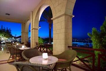 Kipriotis Panorama Hotel & Suites