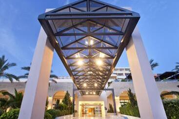 Kipriotis Panorama Hotel & Suites