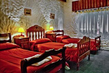 هتل La Loma   Vieja Casona