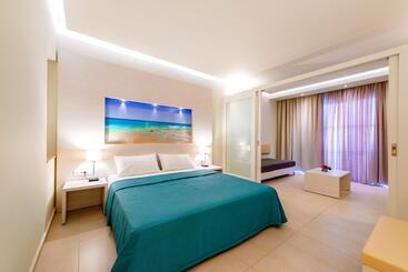 Lindos White Hotel & Suites