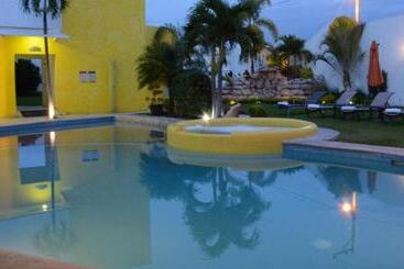هتل Magico Inn
