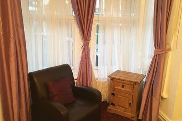 هتل Mayview Guest House