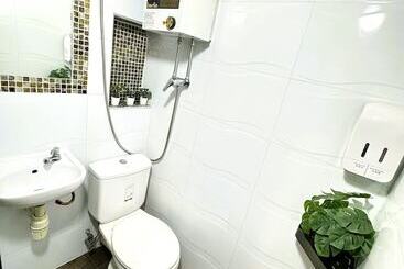 هتل New International Guest House