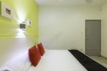 هتل Capital O Oaxaca Guest
