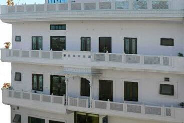 Otel Satkar