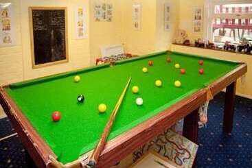 Hotelli The Meltham Guesthouse Scarborough